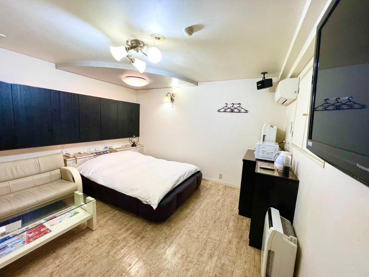 Hotel Mint House -Resort And Relaxation- Mihama  Екстериор снимка